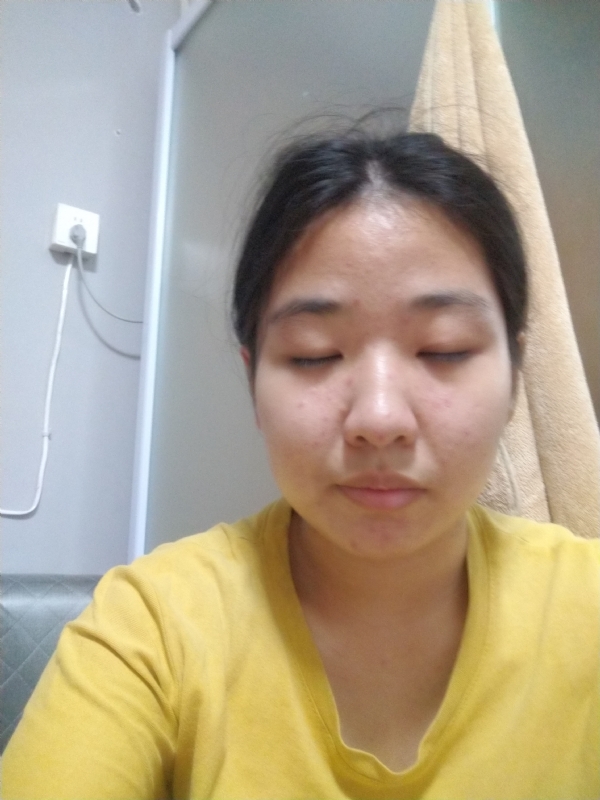 叶子的第一张照片--福州相亲网