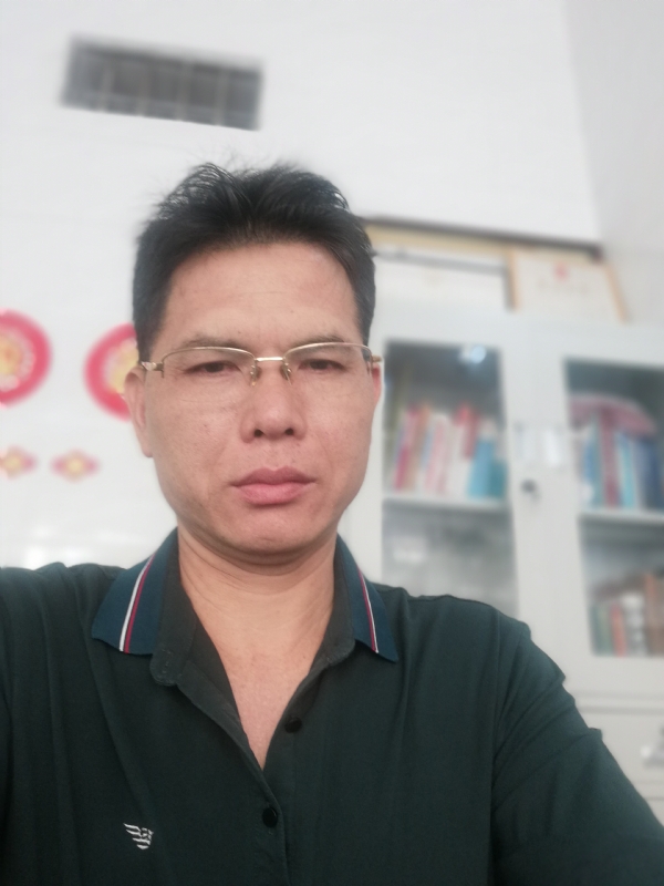 后视镜的第一张照片--福州相亲网