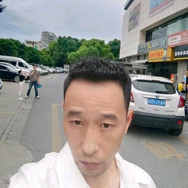 小林的第一张照片--福州相亲网