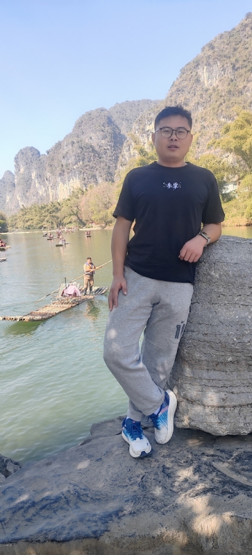 受过伤的狼的第三张照片--福州相亲网