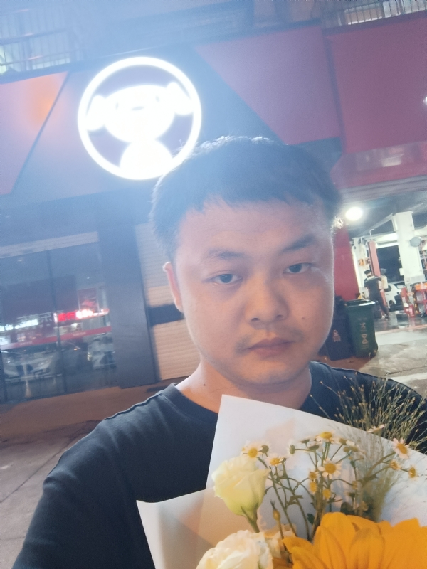 小陈的第一张照片--福州相亲网