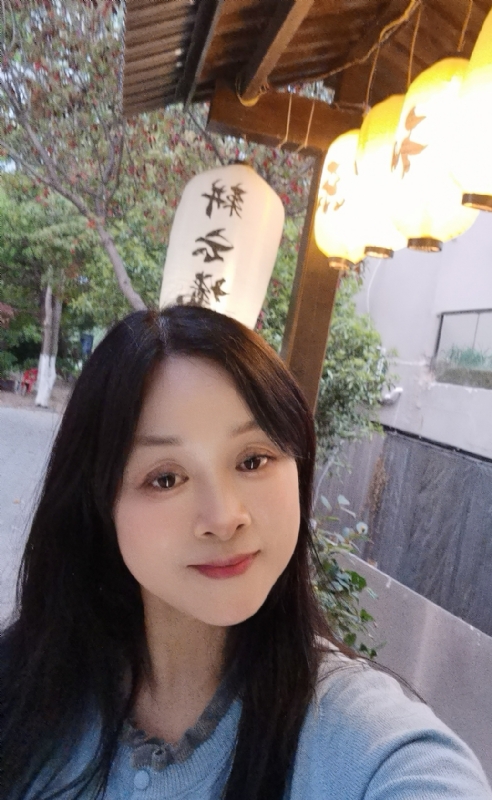 伊伊的第一张照片--福州相亲网