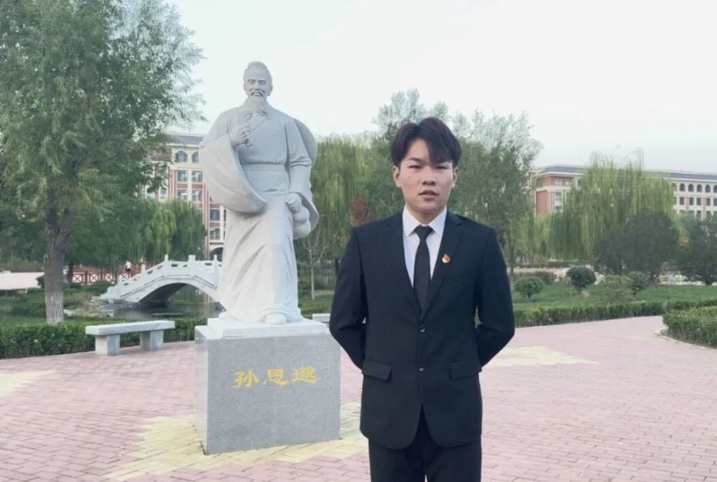 尚明月的第一张照片--福州相亲网