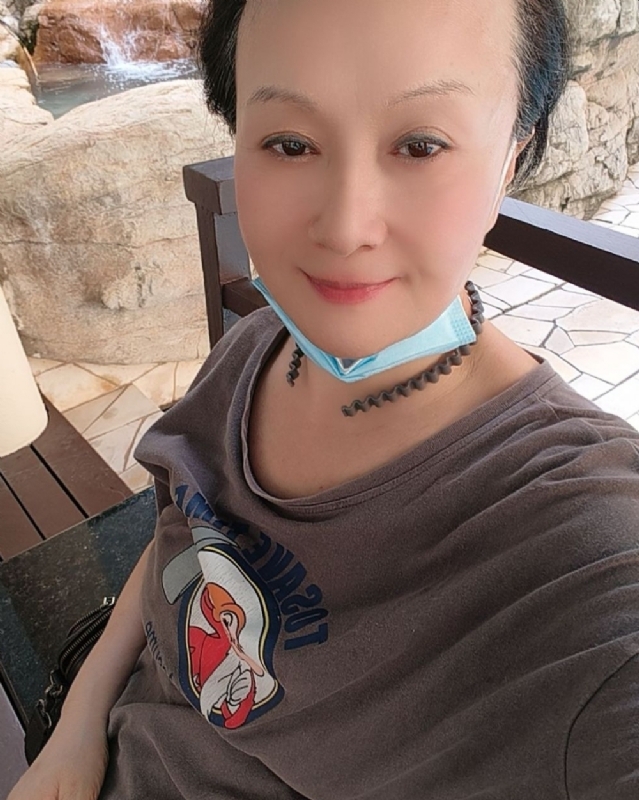 hong的第三张照片--福州相亲网
