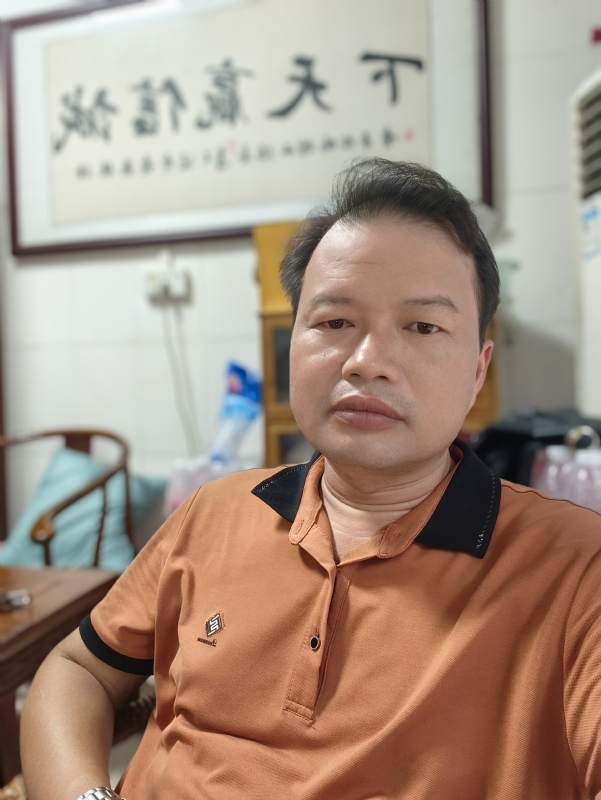 自强不息的第一张照片--福州相亲网